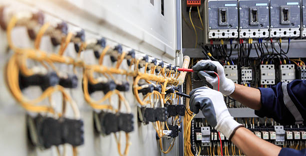 Professional Electrician technician working in Elysburg, PA